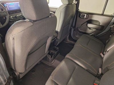 2026 Jeep Wrangler — photo 15 view