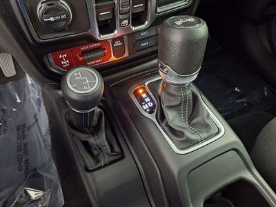 2026 Jeep Wrangler — photo 23 view