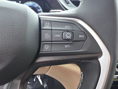 2026 Jeep Grand Cherokee — photo 18 view