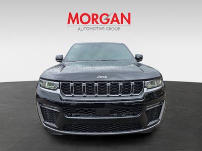 2026 Jeep Grand Cherokee — side profile view
