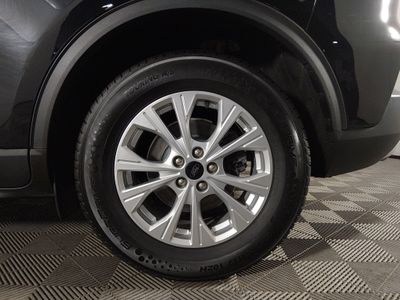 2024 Ford Escape — photo 10 view