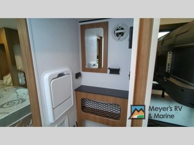 2026 Keystone RV Reign — photo 12 view