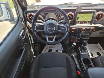 2023 Jeep Gladiator — photo 19 view