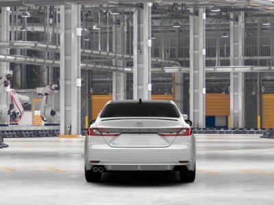 2026 Toyota Camry - Photo 8