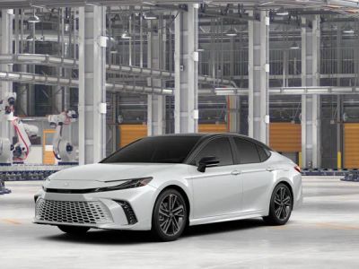 2026 Toyota Camry - Photo 1