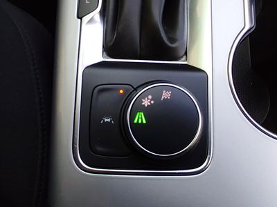 2025 Chevrolet Blazer - Photo 18