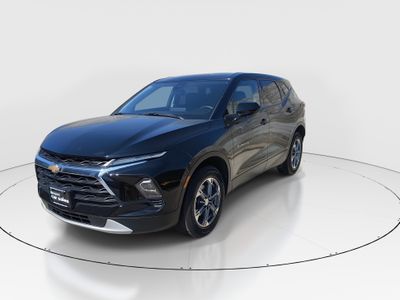 2025 Chevrolet Blazer - Photo 3