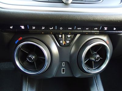 2025 Chevrolet Blazer - Photo 17