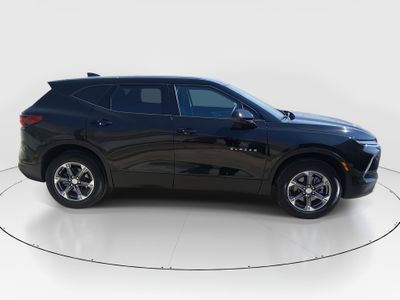 2025 Chevrolet Blazer - Photo 8
