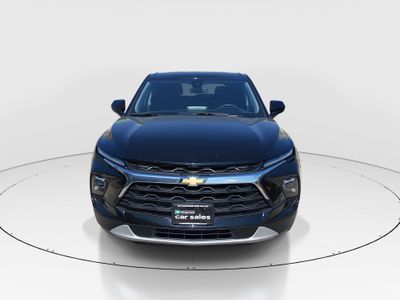 2025 Chevrolet Blazer - Photo 2