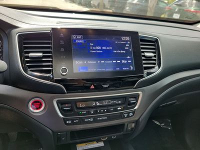 2023 Honda Ridgeline — photo 30 view