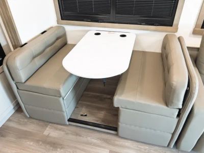 2027 Entegra VISION XL — photo 11 view