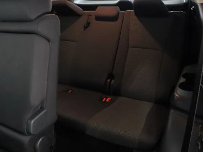 2025 Toyota Highlander FWD - Photo 32
