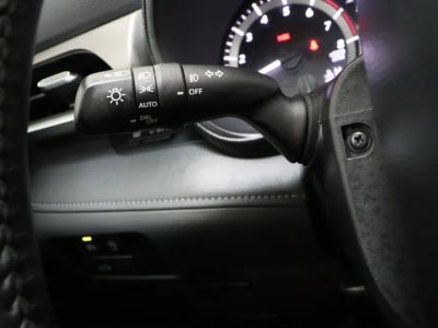 2025 Toyota Highlander FWD - Photo 25