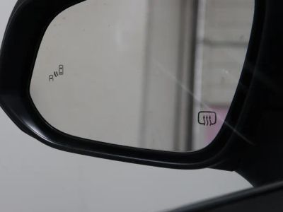 2025 Toyota Highlander FWD - Photo 22