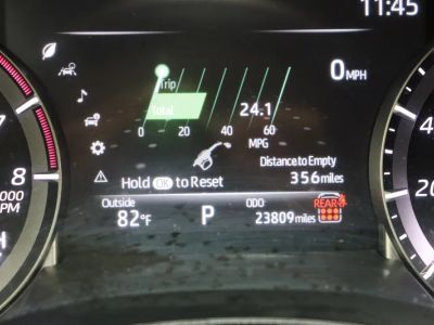 2025 Toyota Highlander FWD - Photo 42
