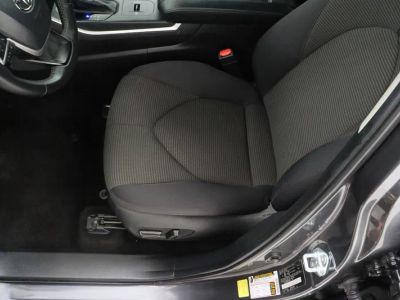 2025 Toyota Highlander FWD - Photo 15