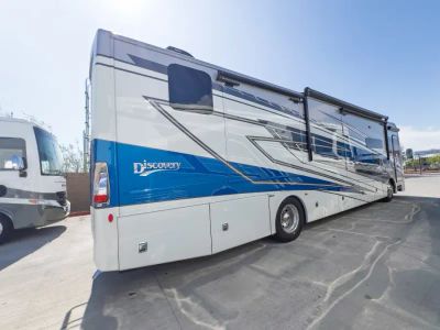 2027 Fleetwood DISCOVERY — photo 18 view