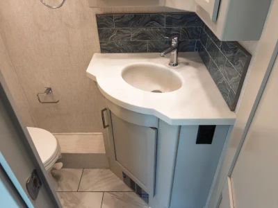 2027 Fleetwood DISCOVERY — photo 12 view