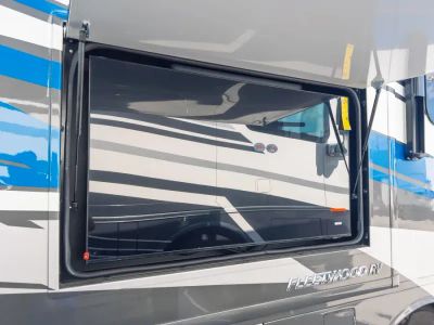 2027 Fleetwood DISCOVERY — photo 26 view