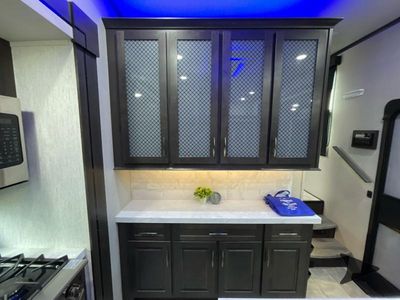 2022 Grand Design Momentum M-Class - Photo 48