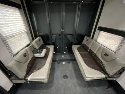 2022 Grand Design Momentum M-Class - Photo 27