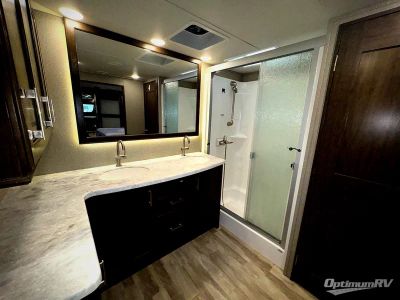 2020 Grand Design Solitude — photo 8 view