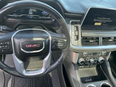 2023 GMC Yukon — photo 14 view