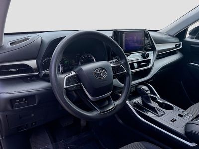 2023 Toyota Highlander - Photo 9