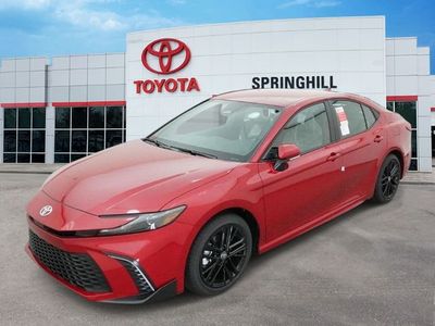 2026 Toyota Camry SE — front three-quarter view