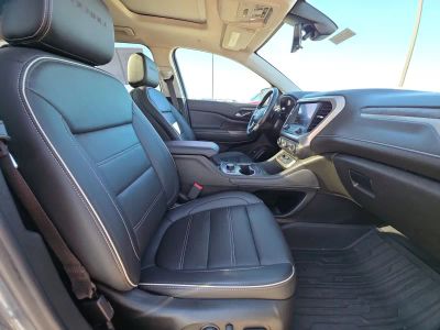 2022 GMC Acadia - Photo 15
