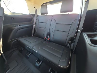 2022 GMC Acadia - Photo 25