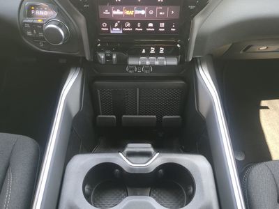 2026 Ram 1500 — photo 21 view
