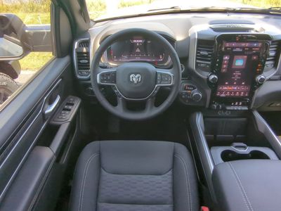 2026 Ram 1500 — photo 18 view