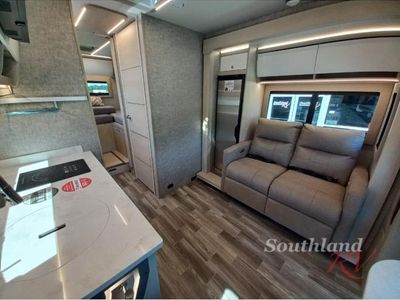 2025 Tiffin Motorhomes Wayfarer - Photo 14