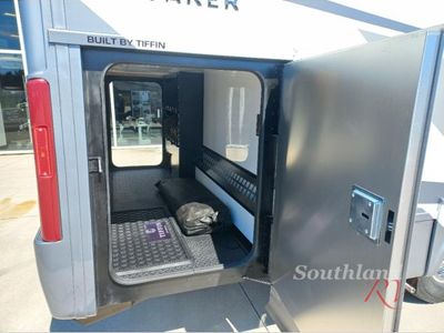 2025 Tiffin Motorhomes Wayfarer - Photo 11