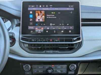 2025 Jeep Compass - Photo 16