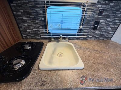 2018 Gulf Stream RV Conquest Super Lite - Photo 13