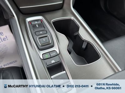 2022 Honda Accord Hybrid — photo 11 view