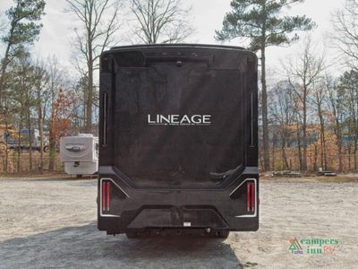 2025 Grand Design Lineage Series M - Photo 33