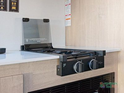 2025 Grand Design Lineage Series M - Photo 15