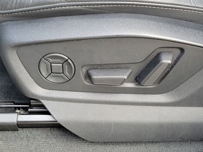 2020 Audi Q8 - Photo 23