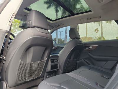 2020 Audi Q8 - Photo 12