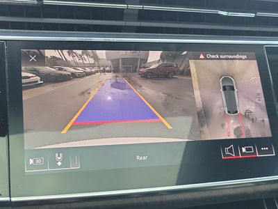 2020 Audi Q8 - Photo 30
