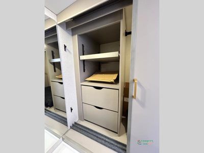 2025 Winnebago View — photo 47 view