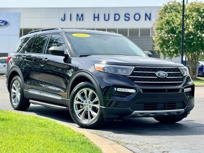 2022 Ford Explorer — side profile view