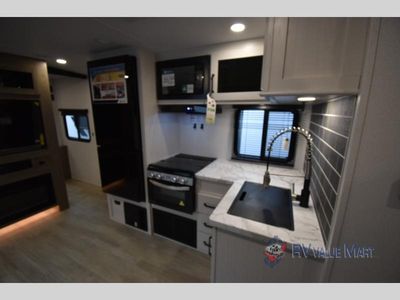 2026 Forest River RV Solaire - Photo 18