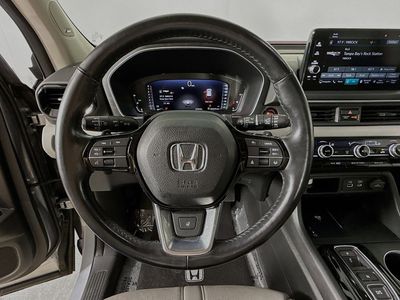 2023 Honda Pilot — photo 9 view