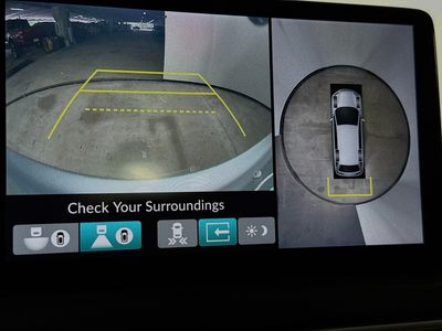2023 Honda Pilot — photo 13 view