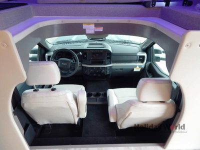 2026 Thor Motor Coach Magnitude GRAND — photo 12 view